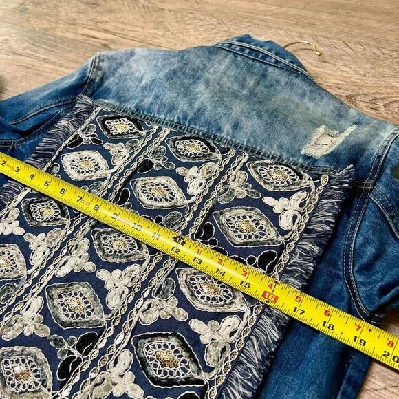 Jaase Womens Blue Embellished Distressed Fringe Boho Denim Jacket Size XS - Picture 5 of 7